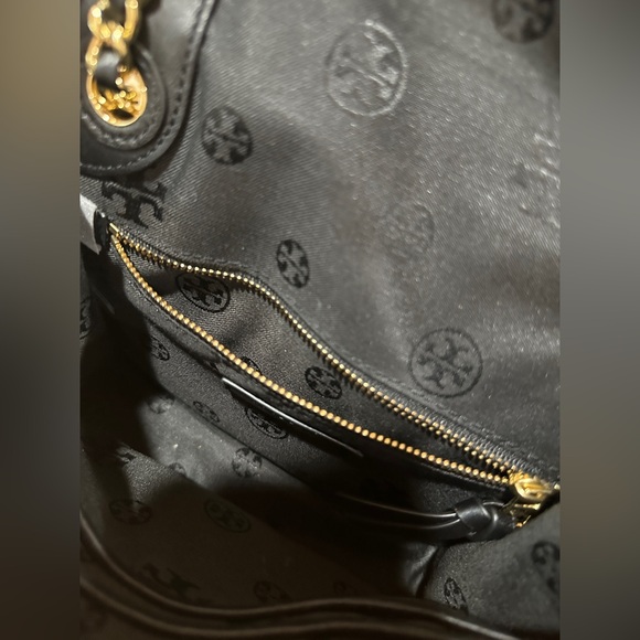 Tory Burch small classic one flap gold chain crossbody/ shoulder bag - Picture 11 of 16